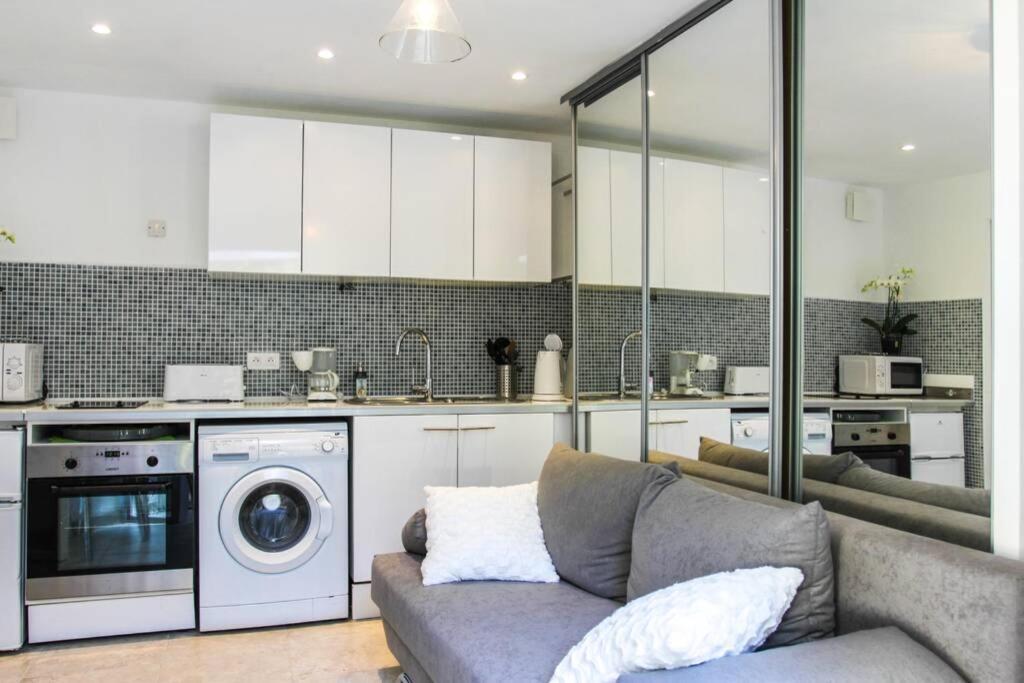 Appartement Lumineux Avec Terrasse Jardin Et Acces Piscine 빌프랑슈쉬르메르 외부 사진